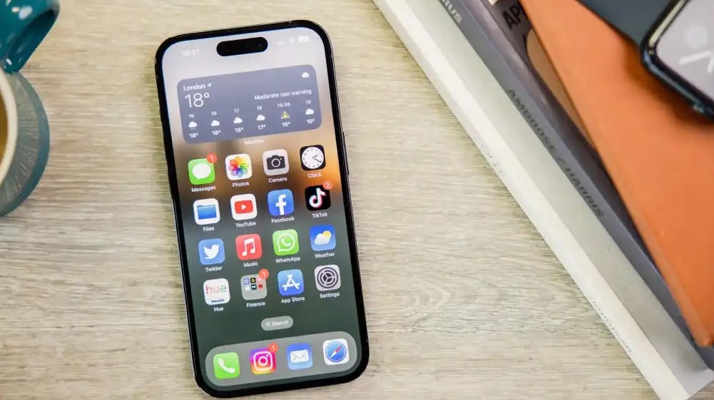 ايفون 15 iPhone 15 كل التسريبات المتاحه وما يمكن توقعه من الجيل التالي من ايفون iPhone